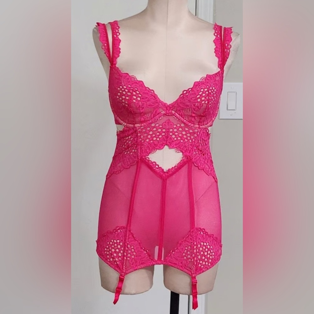 Victoria's Secret Women's Hot Pink Lace and Mesh Corset Teddy Size 34D